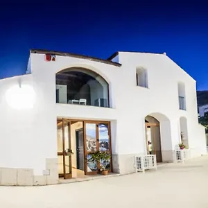 3* Bed & Breakfast Borgo Marino